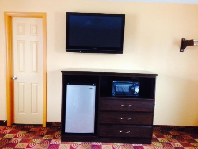 Blue Sky Inn Glens Falls-Saratoga-Lake George 客房 照片