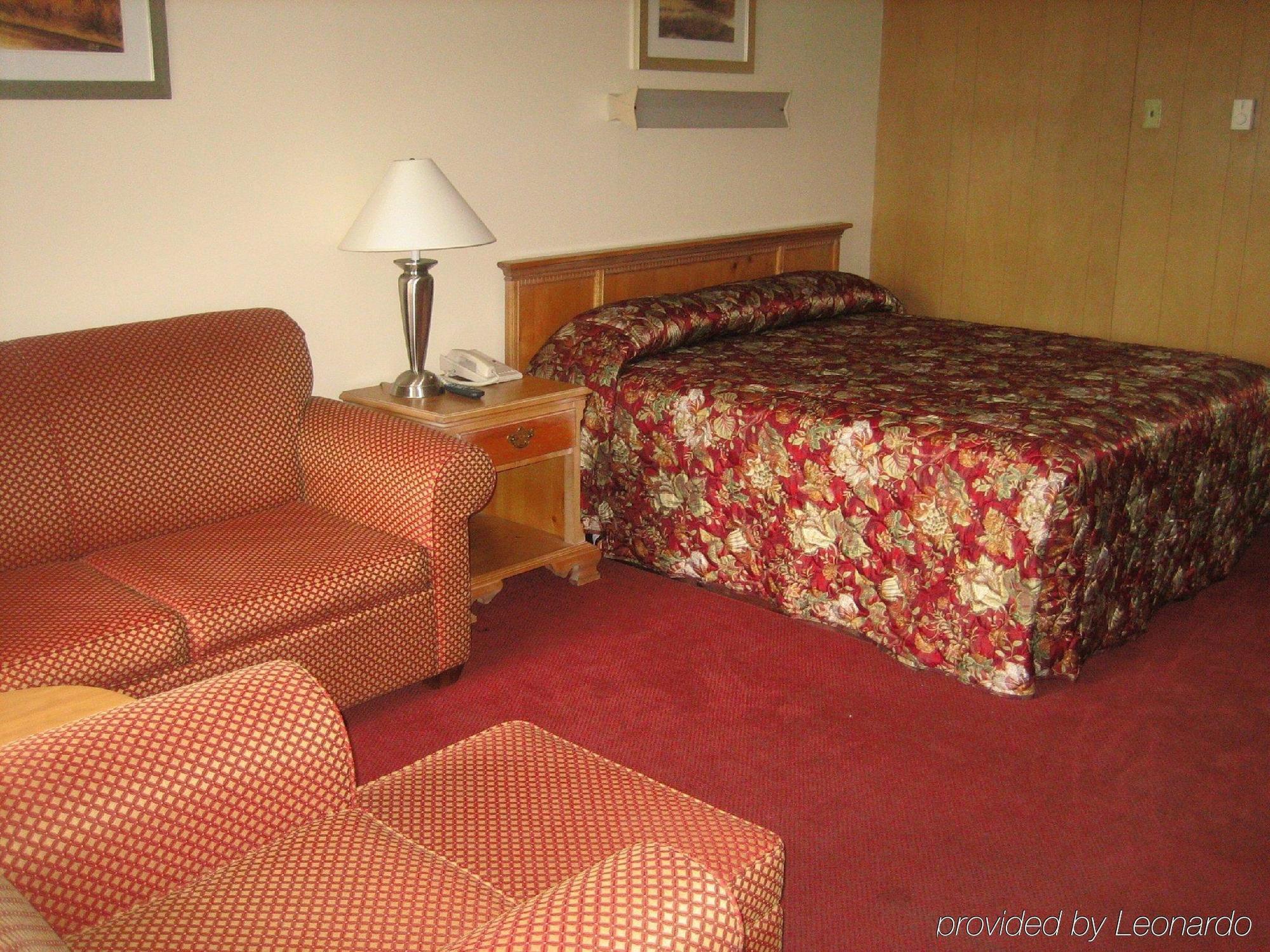 Blue Sky Inn Glens Falls-Saratoga-Lake George 外观 照片